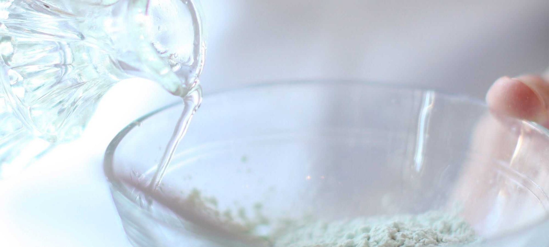 Anti Ageing Active Ingredients Hyaluronic Acid For Hydration