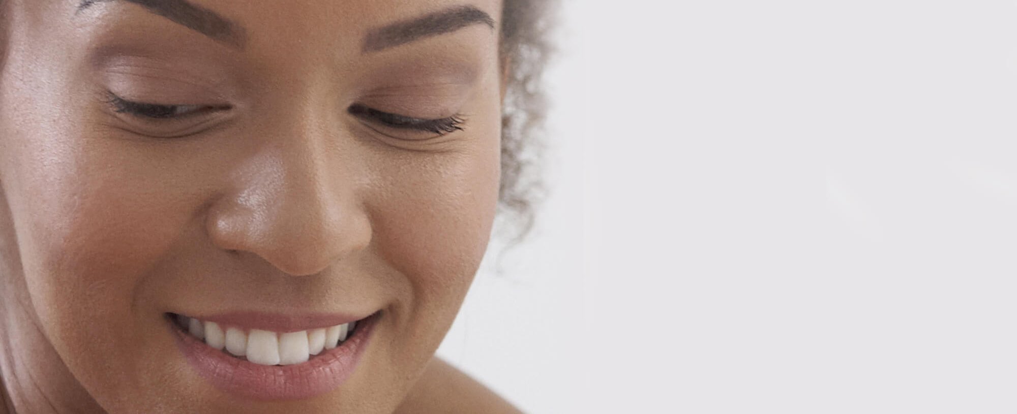 Facial Aculift The Face Lift Without A Scalpel In Sight Hero