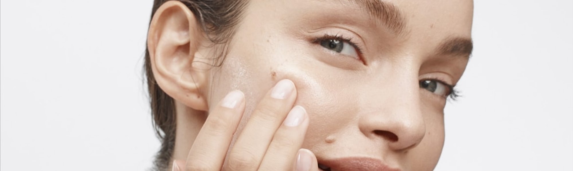 Lesser Known Benefits Of Sunscreen You Wish You Knew Before