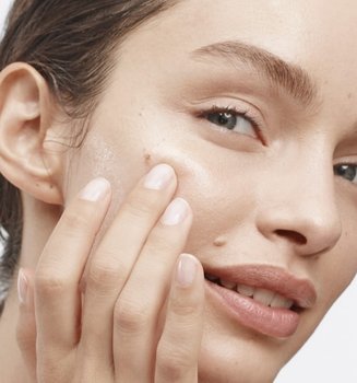 Lesser Known Benefits Of Sunscreen You Wish You Knew Before