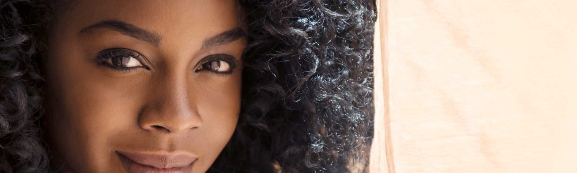 Lipstick Hacks To Make Your Lipstick Last