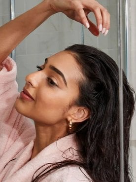 How to Wash Hair Properly