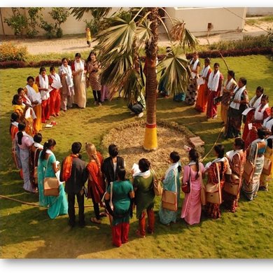LOreal Prais Together For Women